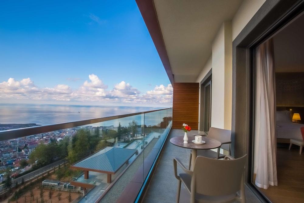 Radisson Blu Hotel Trabzon Exterior photo